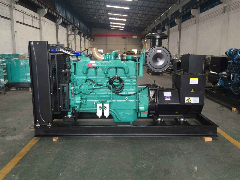 哈尔滨发电机出租租赁如何保证柴油发电机组的正常运行？