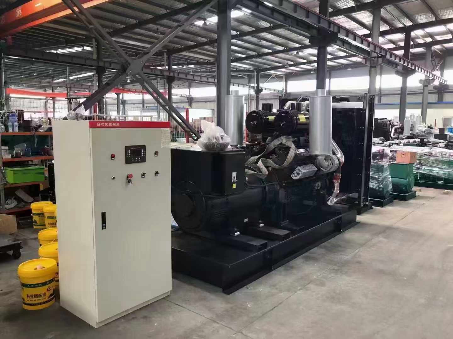 哈尔滨发电机2000kVA 负载需要多大的电缆？