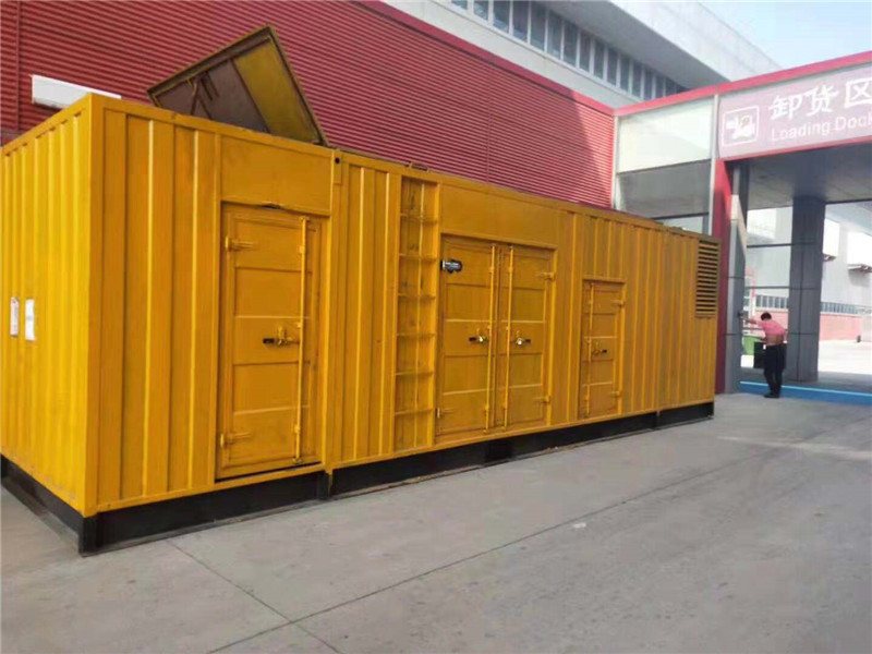 哈尔滨国内外发电机组租赁合同在明确设备维护责任方面有哪些不同做法？